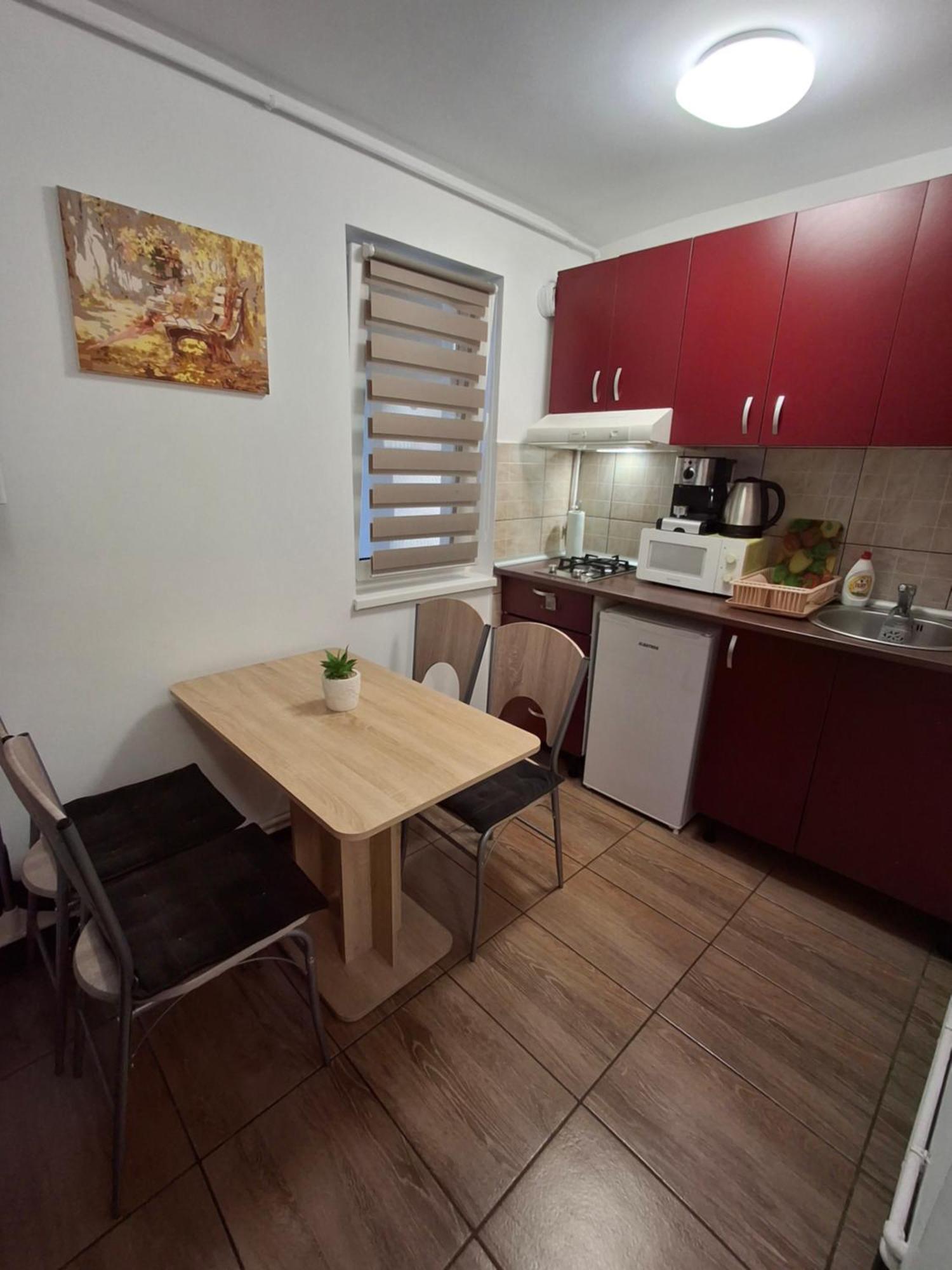 Apartament Claudia Deva Exterior foto