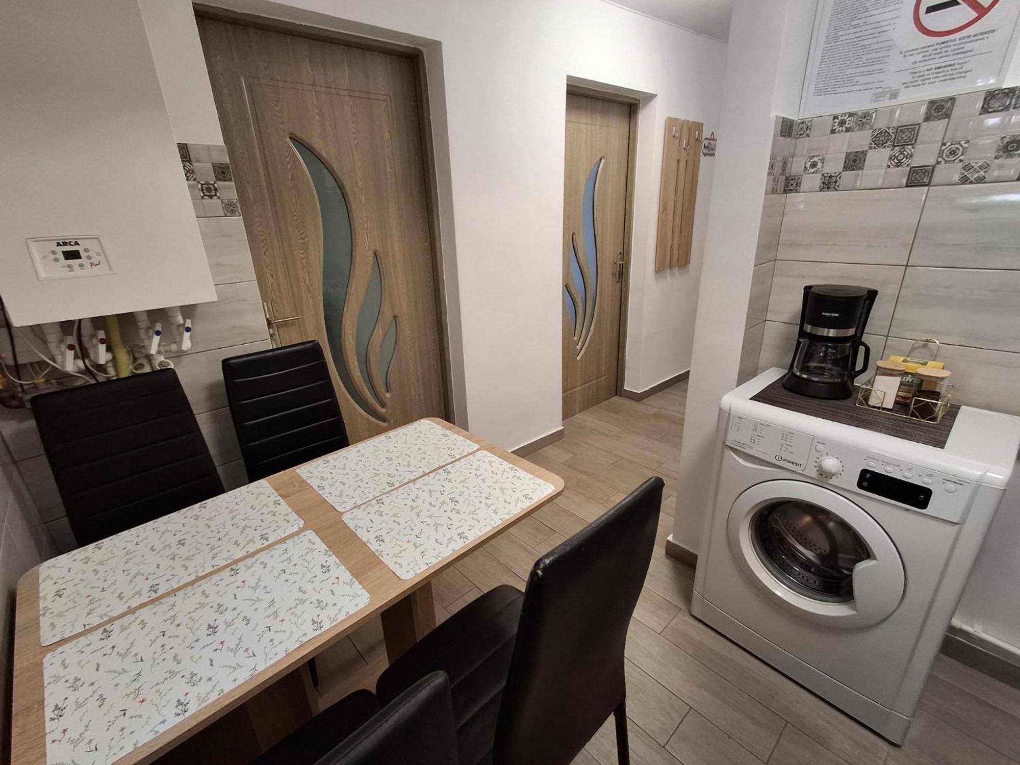 Apartament Claudia Deva Exterior foto